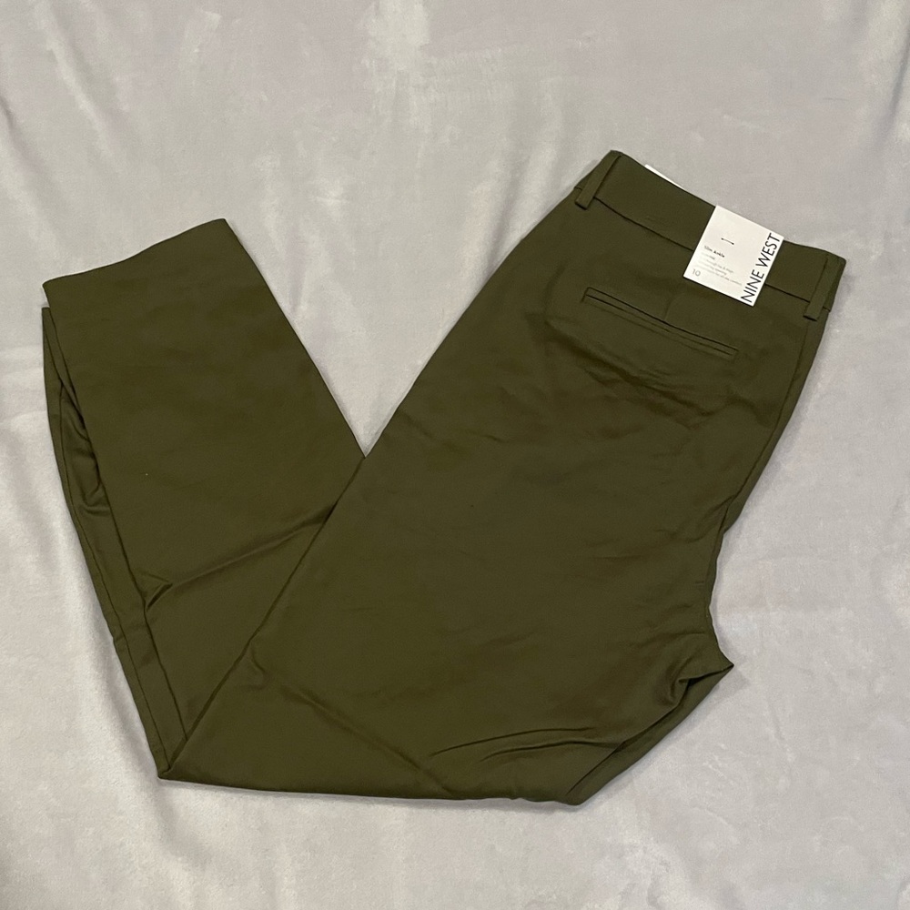 NWT Nine West Olive green ankle pants